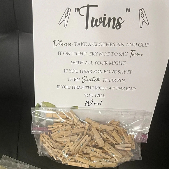 TWINS BABY SHOWER LOT. 10 centerpieces, 72 Cupcake Toppers, 1 Game - Picture 2 of 7